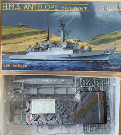 Dragon 1/700 Scale HMS Antelope Type 21 Frigate - model kit #7122 Old ...